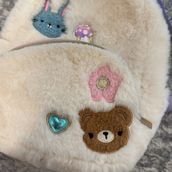 Claire’s kid day pack. - Picture 6 of 8